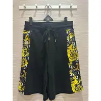 在飛比找蝦皮購物優惠-Versace Jeans 凡賽斯 巴洛克 LOGO 短褲 