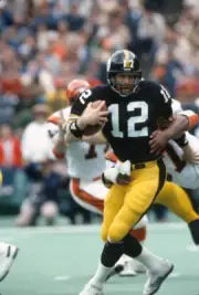 Quarterback Terry Bradshaw of the Pittsburgh Steelers1980's NFL Photo 2