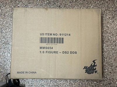 Hot Toys MMS654 The Multiverse of Madness - Dead Strange - 1/6 Scale Figure NEW