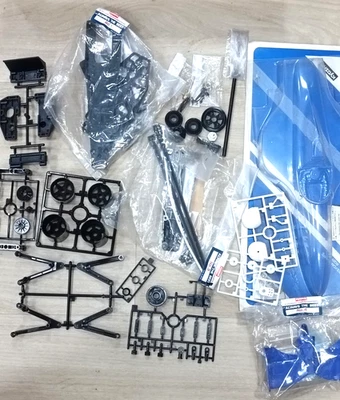 Kyosho F1 1/10 Scale jordan yamaha R/C parts lot and new body.