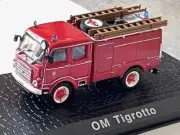 Atlas, 1/76 scale, OM Tigrotto fire truck... very nicely detailed