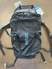Camelbak Arete 22 Lightweight Hydration Pack Backpack 2.5L Black