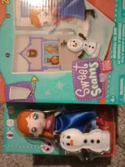 Disney Sweet Seams Frozen Arendelle Ice Rink Anna Olaf Cloth Doll Playset Nib