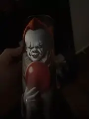 Pennywise Insulated tumbler with straw