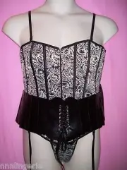 Dreamgirl Lingerie Flaunt It Plus Size Jacquard Corset, Belt and Thong Panty Set