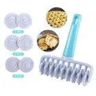 Cutter Embosser Roller Dough Cutting Tool Pastry Wheel Pie Crust Decorator