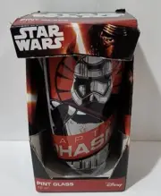 Disney Star Wars 16oz Pint Glass Captain Phasma Burst New