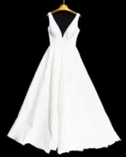 Ivory Wedding Dress Sz 2 Jacquard Fabric Fitted Bodice NWT $248 No Alterations