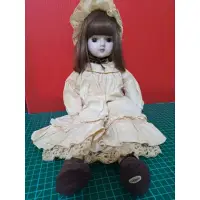 在飛比找蝦皮購物優惠-〔分售〕早期陶瓷娃娃 古董娃娃 日本製 進口洋娃娃