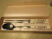 EI DU ELABORATE WORKS SET Stainless Steel Chopsticks Chop Sticks and a SPOON