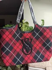 NEW Victoria’s Secret Red & Black Plaid Tote Bag Logo.