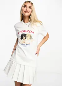 在飛比找Yahoo!奇摩拍賣優惠-*優惠含運價*Fiorucci t shirt義大利品牌 白