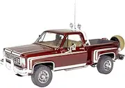 Revell 1:25 Scale 1976 Chevy Sports Stepside Pickup Car Model Assembly Kit