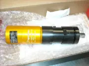 INGERSOLL RAND M007RHR004BR4 Air Motor 4 Hole Face Mounting 3/8'' Round Key, NEW