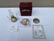 AMERICAN GIRL Retired Addy ACAG Needlework Kit Apron Hoop And Kerosene Lantern