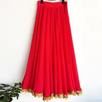 在飛比找ETMall東森購物網優惠-金色花邊長裙新疆舞民族風蕾絲