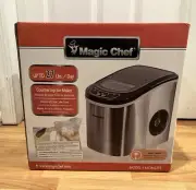 Magic Chef MCIM22ST Portable Home Countertop Ice Maker New In Box