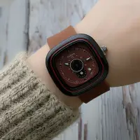 在飛比找蝦皮購物優惠-Gogoey日曆女士矽膠膠帶手錶轉盤方形男女復古凝膠石英手錶