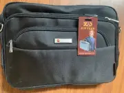 NEW Professional Computer Bag/Laptop Bag/Briefcase Large Compartment - Black