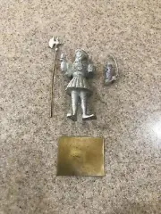 A Sentry Box Metal Miniature Yeoman of the Guard Beefeater 54mm ( NOS )