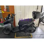 【新北新莊箱架屋】FORCE 2.0 後架 箱架 + GIVI E300NT2 勳黑燈殼 E300 後箱 + 靠背 合購