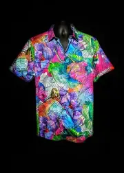 Robert Graham Rose Hill Short Sleeve Shirt. Size Medium