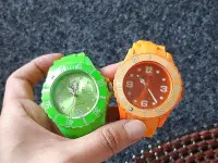 在飛比找Yahoo!奇摩拍賣優惠-潮牌 ice watch 時尚果凍Happy Colors 