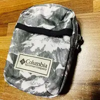 在飛比找旋轉拍賣優惠-Columbia 日本 小包 工具包 腰包 掛包 登山 機能