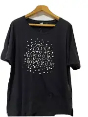 Decjuba Tshirt Black BNWT Size L Short Sleeve