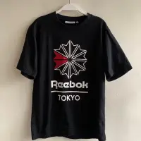 在飛比找蝦皮購物優惠-Reebok日本東京限定logo上衣