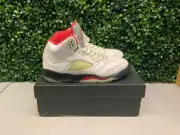 Jordan 5 "Fire Red" Size 7Y / 8.5W Preowned