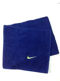 在飛比找Yahoo!奇摩拍賣優惠-Nike 日系盒裝長型毛巾 多功能運動毛巾 100%棉質  