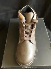 Kenneth Cole Leather Strada Brady Boots Youth Size 4 Brown