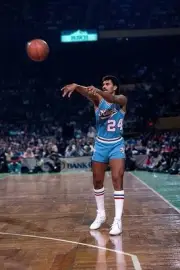 Reggie Theus Sacramento Kings passes v Boston Celtics played in 19- Old Photo