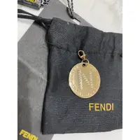 在飛比找蝦皮購物優惠-Fendi芬迪正品亮晶晶鑽石N字吊飾扣扣樂