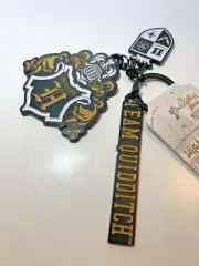 Loot Exclusive Wizarding World Hogwarts Crest & More Metal Keychain