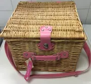 TWO PERSON WICKER PICNIC FLORAL HAMPER BASKET BNWT LAURA ASHLEY TYPE