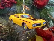 1970 Oldsmobile Cutlass Rallye 350 Custom Christmas Ornament 1:64 Muscle Adorno