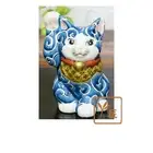 Lucky cat ornament Kutani ware right hand Lucky cat Colored arabesque