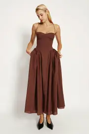 estie cotton maxi dress in chocolate