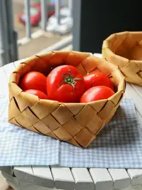 在飛比找樂天市場購物網優惠-手工果盤木片編織籃子家用客廳水果收納框藤編野餐籃子
