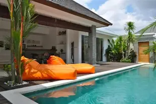 Lovely Charming Private Villa Seminyak