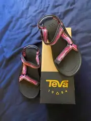 Teva Womens Hurricane XLT2 Vista Blue Indigo US Size 7 NWB