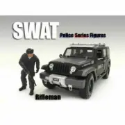 AMERICAN DIORAMA 1:18 SWAT TEAM RIFLEMAN Vehicle Figure AD-77420