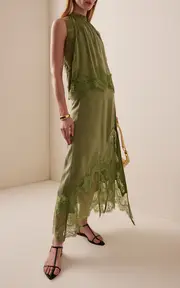 [Third Form] Visions Lace Handkerchief Skirt