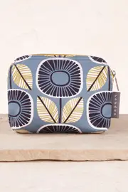 Sunflowers Make Up Bag--NIJ-NJ0107