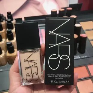 nars 粉底液 nars 粉底 nars超方瓶粉底液 30ml nars裸光奇肌粉底液 NARS粉底