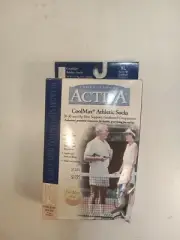 Activa CoolMax Athletic Socks Crew Style White 20-30 MMhg Compression CS1