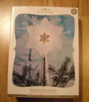 NIB Hallmark Keepsake Wonder & Light Ornament - Glowing Snowflake Tree Topper