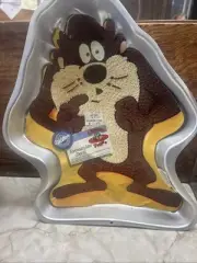 Vintage 1995 Wilton Looney Tunes Taz Tasmanian Devil Birthday Cake Pan 2105-1236